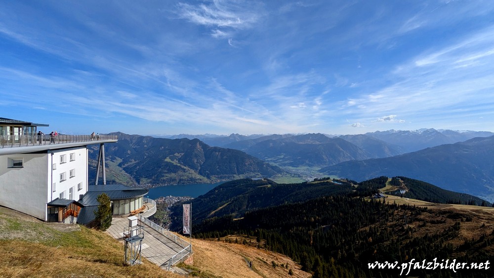 Zell-Schmittenhoehe-mit-Ausblick~001