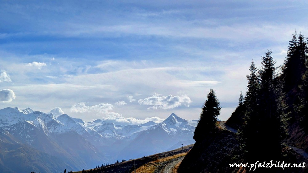 Zell-Schmittenhoehe-mit-Ausblick~003